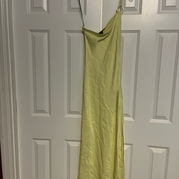 Light lime green, one shoulder maxi dress - Picture 3 of 5